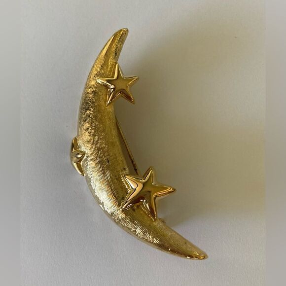 Vintage Gerry’s signed Gold Tone Moon with Stars Rhinestone Brooch Pin - Picture 3 of 3